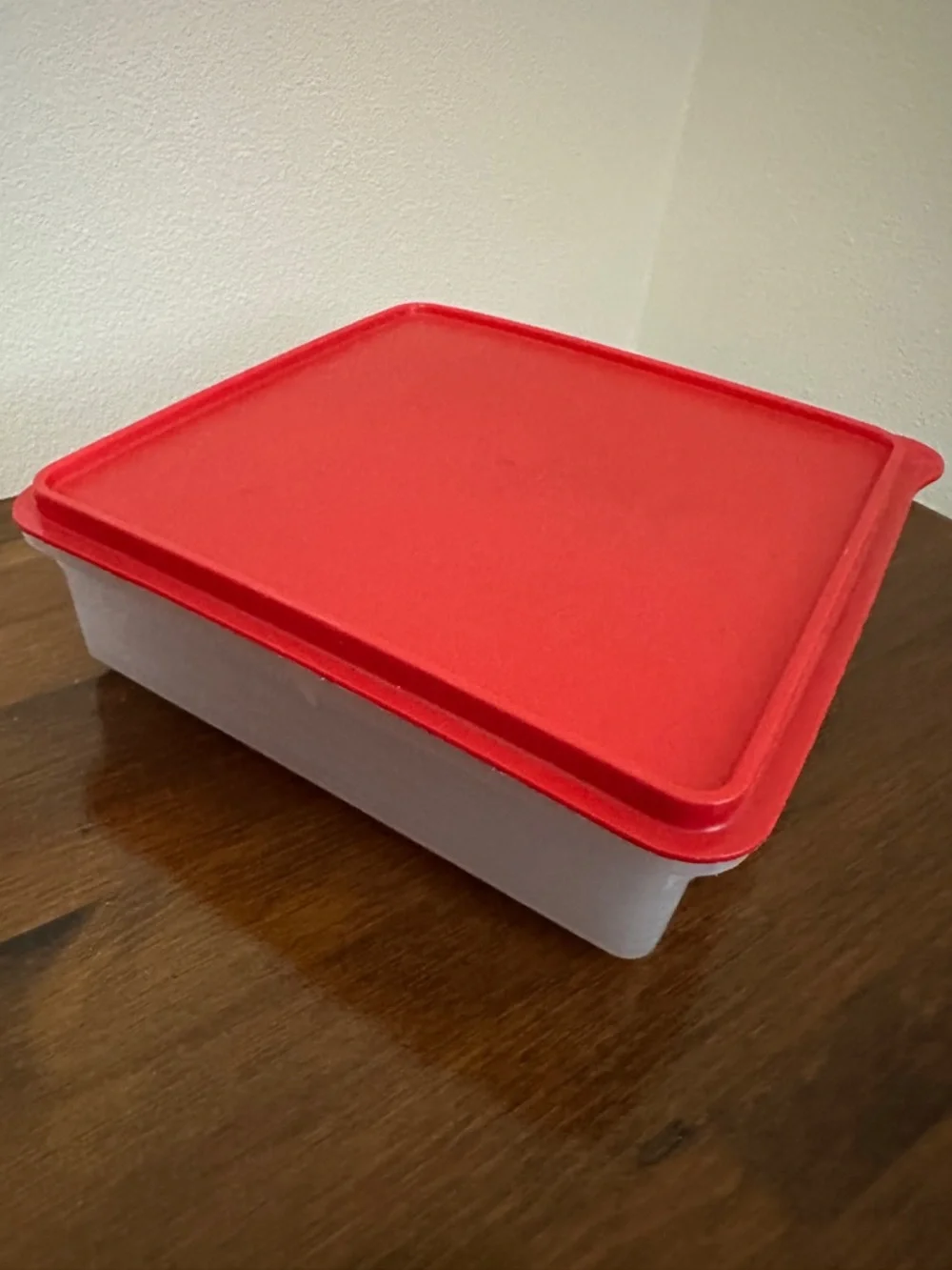 Tupperware: Red-Lid Food Storage Container - Picture 6 of 7